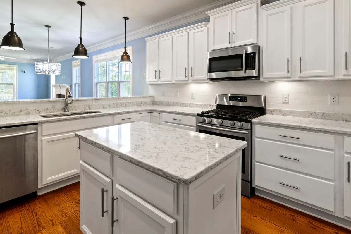 Filth & Squalor Cleanup in Garden City, MI